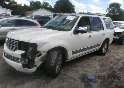 2007 Lincoln Navigator Ultimate z USA, uszkodzony, nr VIN 5LMFU28557LJ15348